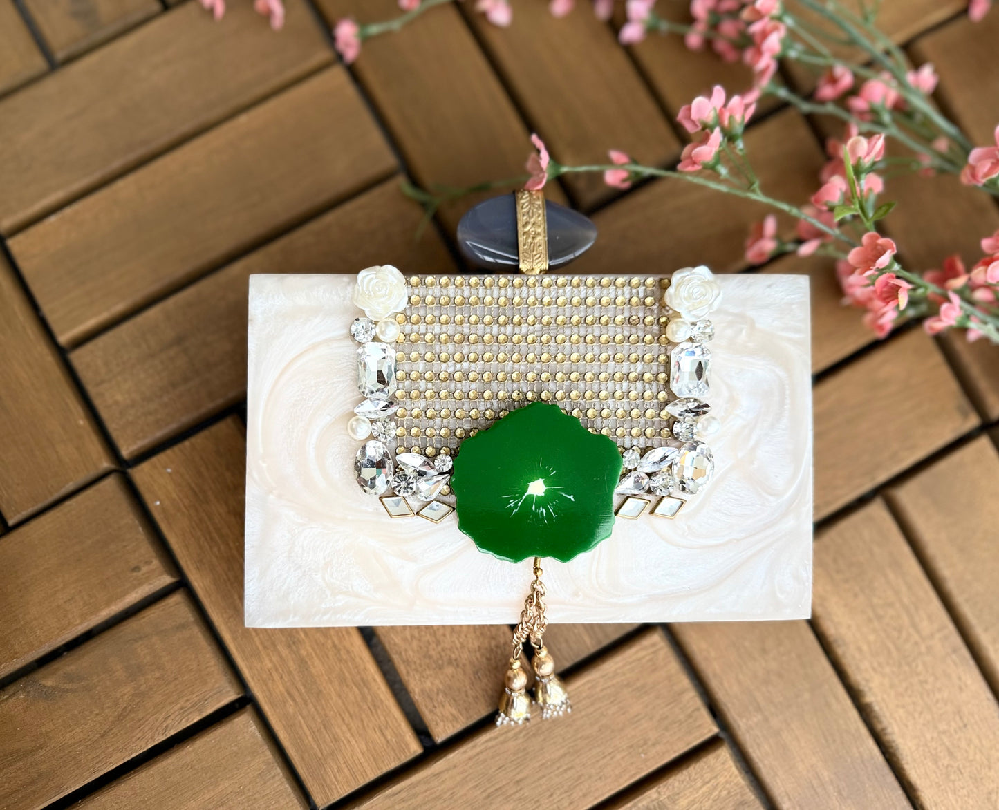 Resin Clutch with Emerald Stone