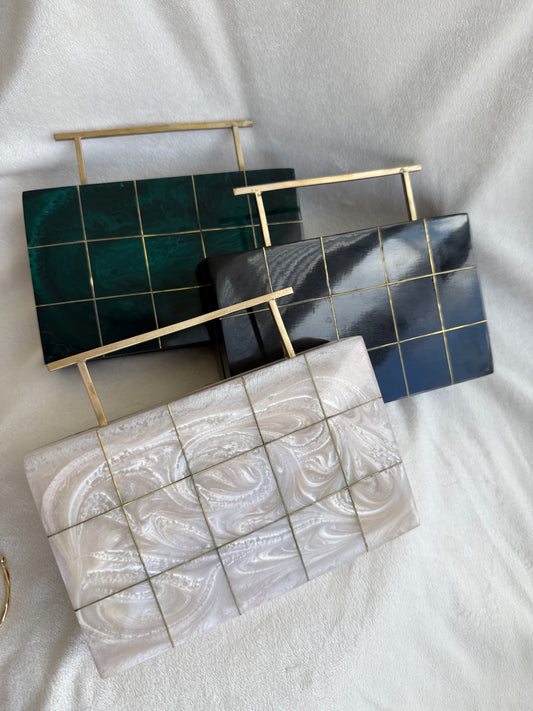 Grid Glam Resign Clutch