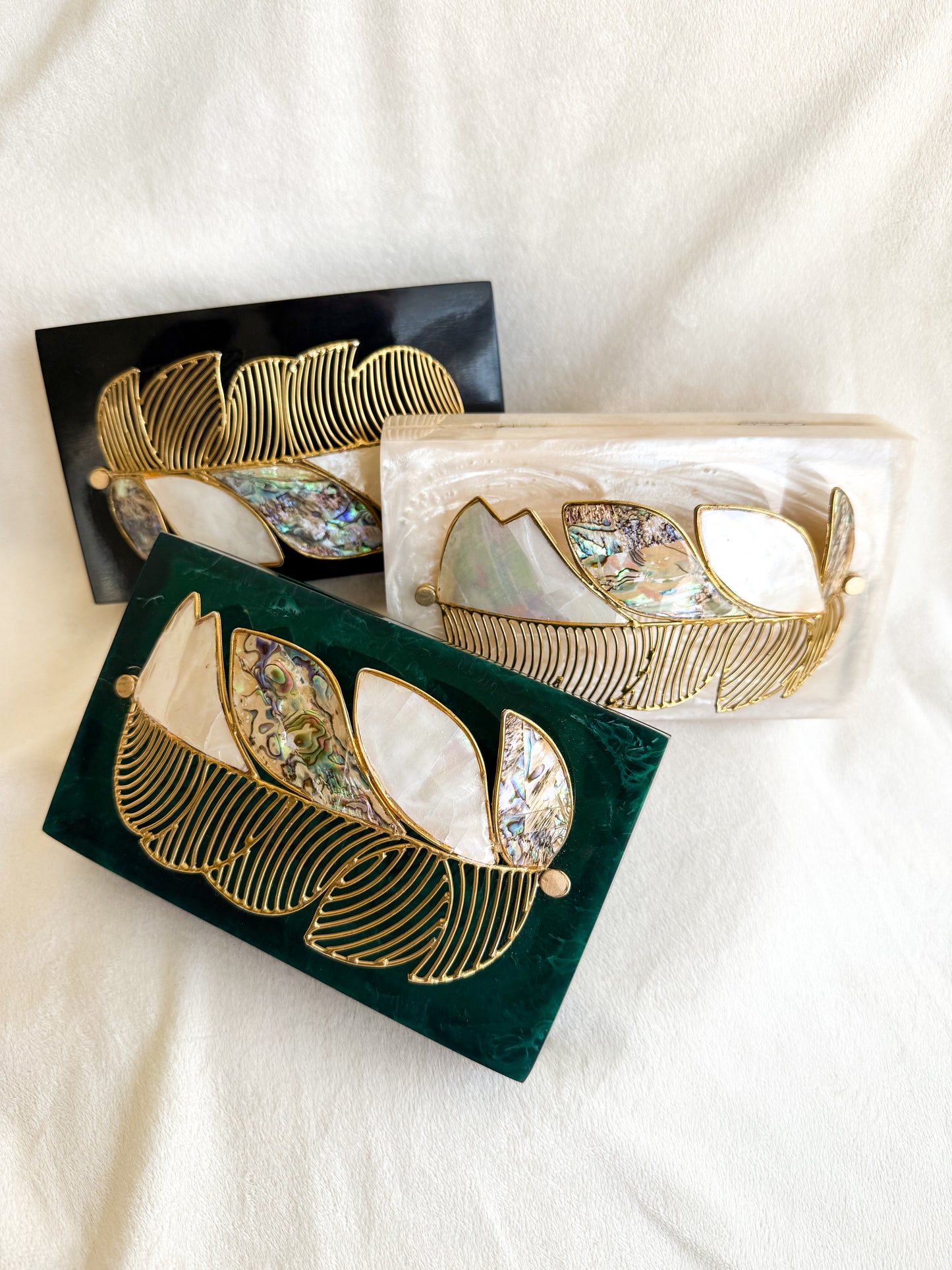 Bea Hand Piece Resin Clutch