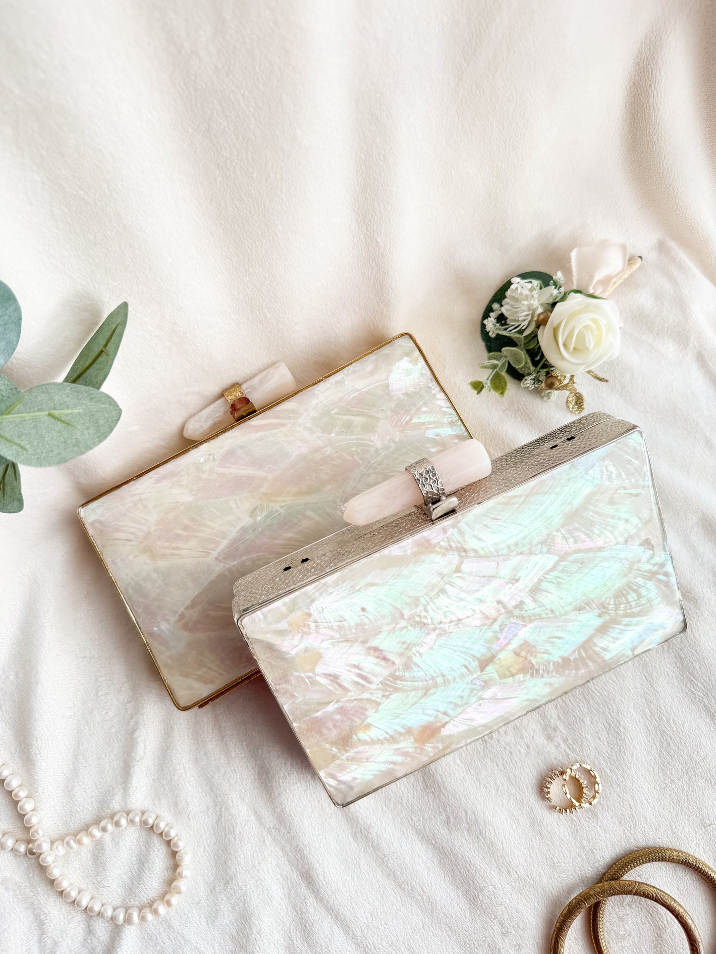 Minimal MOP Classy Clutch