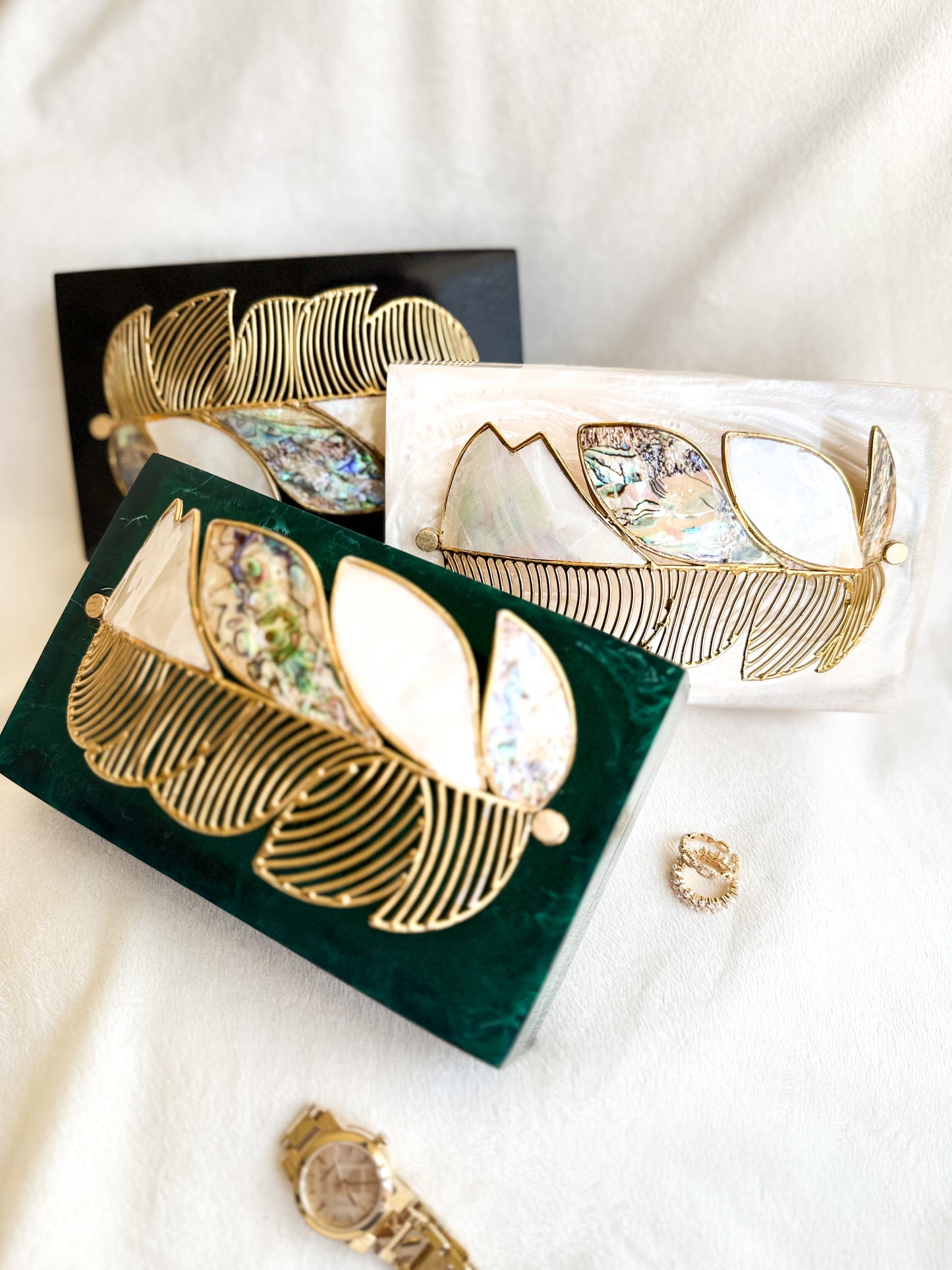 Bea Hand Piece Resin Clutch